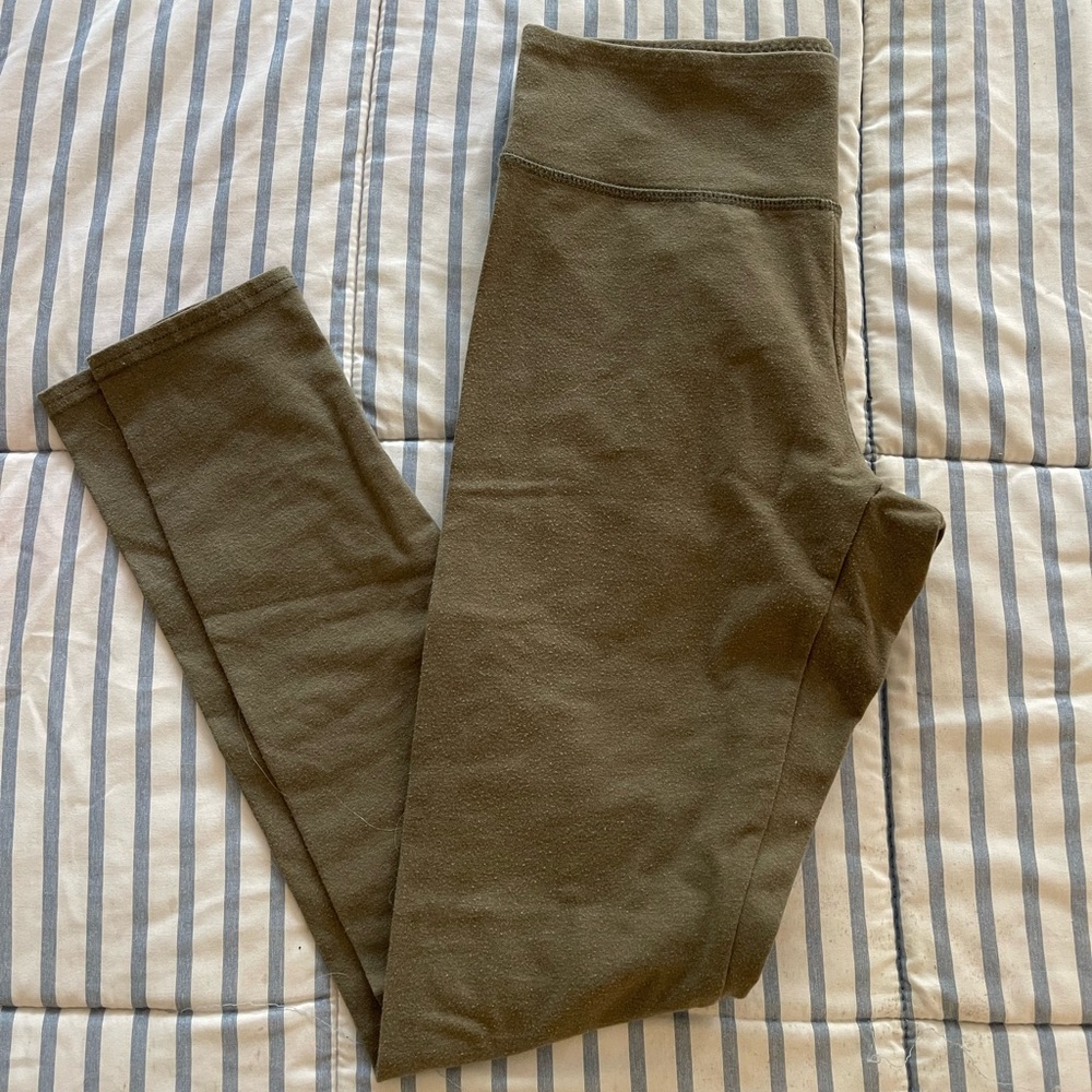 Olive green M Aerie leggings